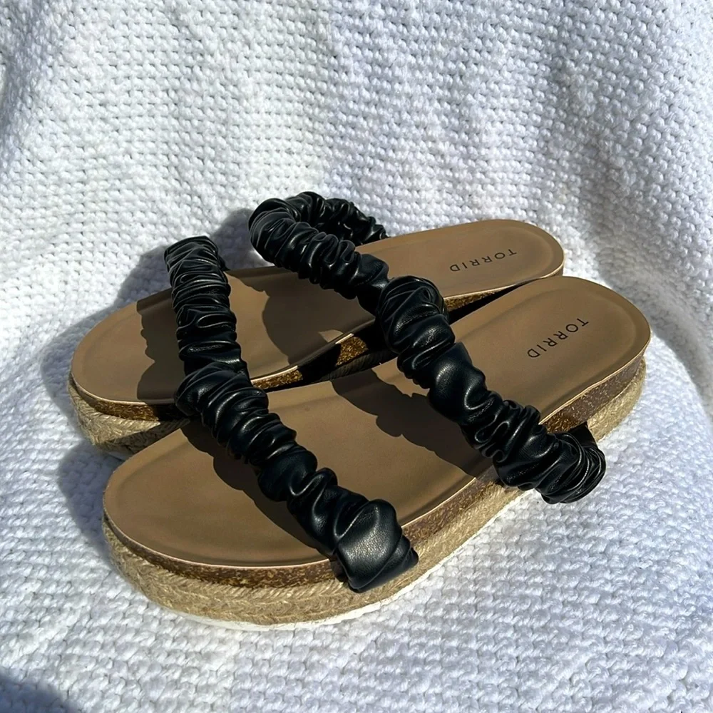 TORRID Double Band Espadrille Platform Slide size 11WW